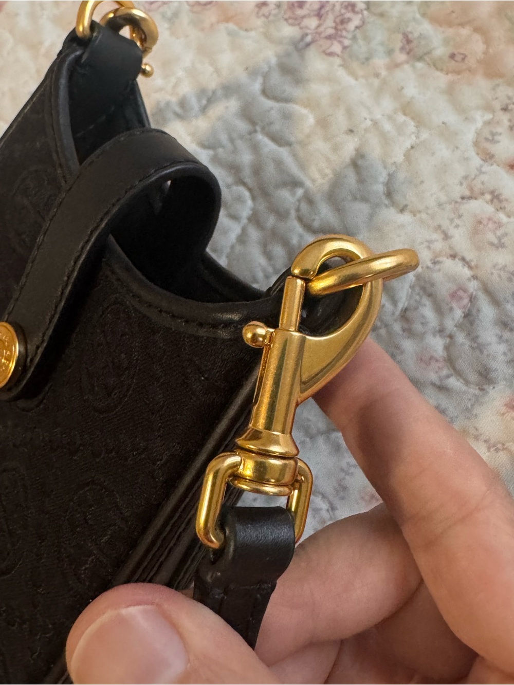 Tory Burch T Monogram Leather Phone Crossbody In Black - Picture 7 of 8